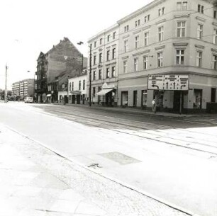 Cottbus, Straße der Jugend 138/140. Wohn-und Geschäftshäuser