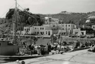 Der Hafen von Scala auf Patmos