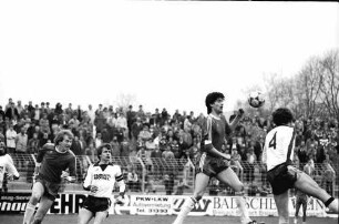 Freiburg im Breisgau: SC Freiburg gegen ESV Ingolstadt [u.a. mit Joachim Löw]