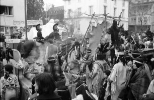 Freiburg: Freiburger Fasnet 1972 [Indianer]