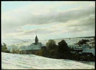 Langenhennersdorf : Langenhennersdorf. Blick zur Kirche