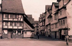 Hann. Münden: Gasse mit Fachwerkhäusern