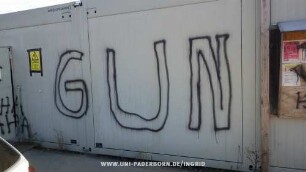 GUN