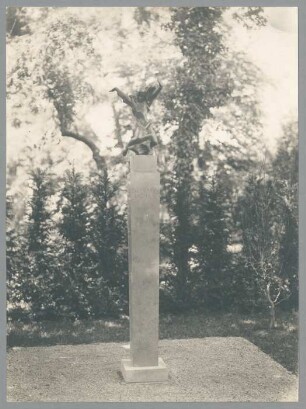 Genius, Grabmal Ferruccio Busoni, 1922/25, Bronze