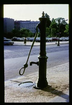 Alte Pumpe 2.6.70.