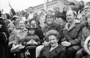 Freiburg: Freiburger Fasnet 1972 [Zuschauer]