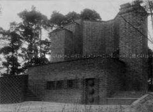 Gesamtansicht (Vorderseite) - Kriegerdenkmal in Bad Freienwalde/Oder