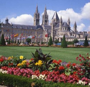 Frankreich. Caen, Rue de l'Ancienne Mairie. Ehemaliges Benediktinerkloster St. Etienne. Ansicht von Osten