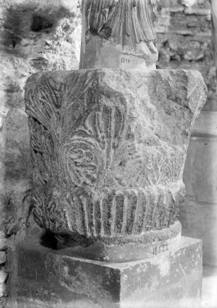 Kapitell aus der Kirche Saint-Germain-des-Prés