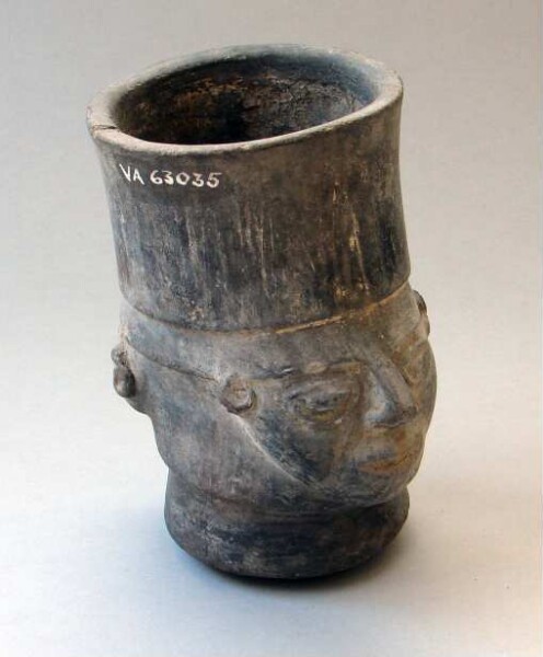 Clay vessel (clay cup)