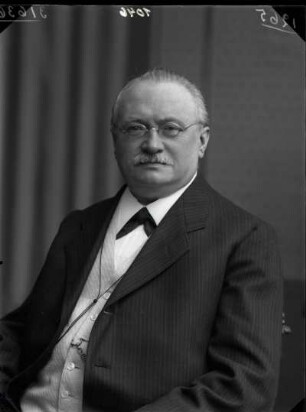 Kaufmann Alfred Grübner