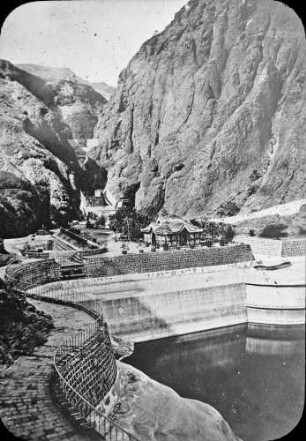 "Aden. Wasserleitung"