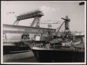 Blick auf die Stülcken-Werft am Hamburger Hafen