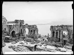 Taormina. Blick vom Theater aufs Meer