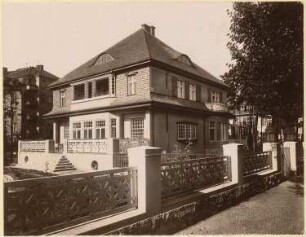 Villa Schönbach, Berlin-Charlottenburg: Straßenansicht