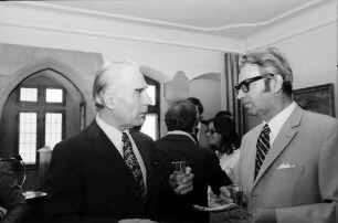 Freiburg: Regierungspräsidium; Empfang: Ministerialdirigent, Person, Dr. Joseph Epp (Erwachsenenbildung)