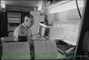 Untersuchungen in einem mobilen meteorologischen Messlabor des Instituts für Meteorologie und Klimaforschung (IMK)