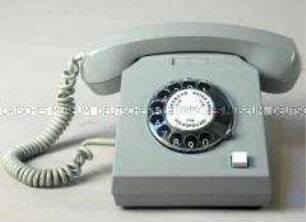 Telefon mit Wählscheibe