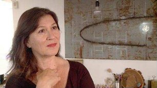 Eva Mattes