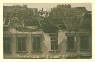 Novemberrevolution: "Zerstörung i. d. Blumentstraße."; während der Märzkämpfe 1919