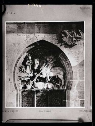 Stiftskirche; drei gotische Fenster, Heiliger Georg, Heiliger Martin, Madonna