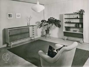 Wohnzimmer "Modell 1290" der Möbelfabrik Erwin Behr
