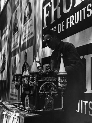 Fruchtsaftverkäufer, wahrscheinlich in Versailles