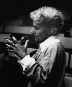 Ariane Mnouchkine (geb. 1939; französische Regisseurin und Autorin). Paris, 1992