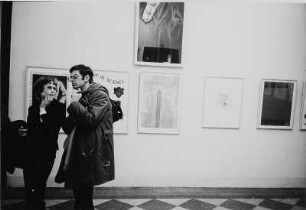 Besucher im Mosaiksaal