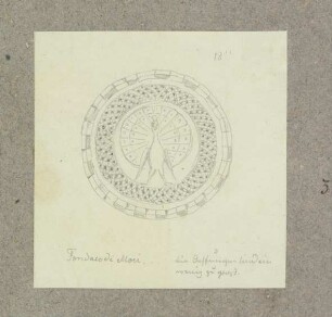 Ornamentales Element in einer Faktorei in Venedig, mittig ein in Relief ausgeführter Pfau