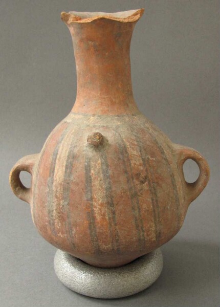 Clay vessel