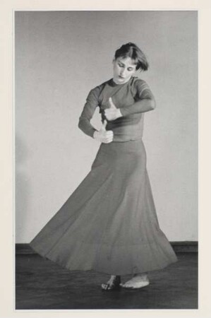 Studie aus Solotanz "Nach einem Bolero" zur Musik von Maurice Ravel, Deutsches Hygiene-Museum Dresden. Seite 2