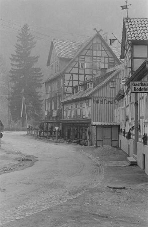 Ansicht einer Dorfstraße