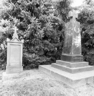 Kriegerdenkmal (Friedhofsanlage); Rodgau, Mainzer Straße