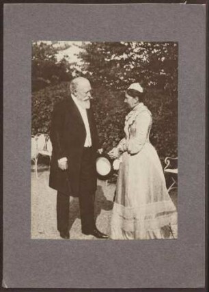 Großherzog Friedrich I. und Großherzogin Luise, Ganzfigur.