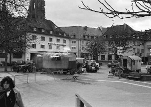 Freiburg im Breisgau: Wagenburg-Protestaktion auf dem Karlsplatz