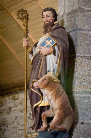 Frankreich. Bretagne. Finistere. Brasparts. Eglise Notre Dame de la Pitie. 16 Jahrhundert. Statue Saint Herbot