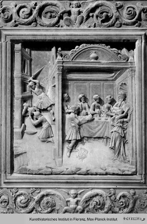 Fassade der Johanneskapelle : Szenen aus dem Leben Johannes des Täufers : Gastmahl des Herodes mit Enthauptung Johannes des Täufers