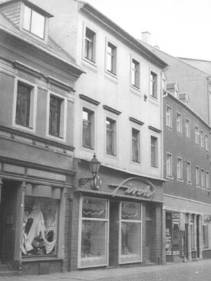 Annaberg-Buchholz, Ernst-Thälmann-Straße (Buchholzer Straße) 27. Wohn- und Geschäftshaus. Straßenansicht