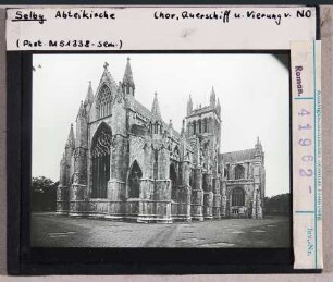 Selby: Abteikirche, Chor, Querschiff und Vierung nach Nordosten