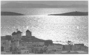 Griechische Küste mit Windmühlen (Altersgruppe 18-21)