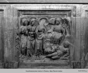 Altar : Mittelteil: Auferstehung