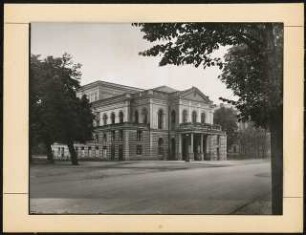 Stadttheater, Eger: Ansicht von Norden
