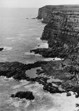 Klippen an der Südküste Islands