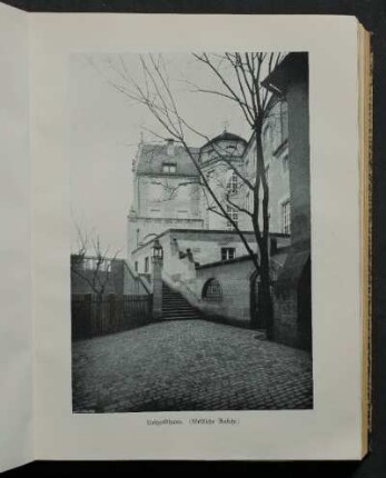 Luitpoldhaus. (Westliche Ansicht.)