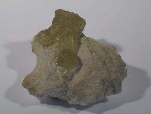 Strontianit auf Baryt (Schwerspat)