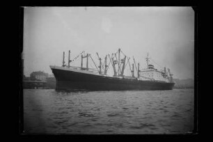 Westfalia (1964), Hapag.- Hamburg-Amerikanische Packetfahrt-Actien-Gesellschaft, Hamburg, Hapag-Lloyd AG, Hamburg