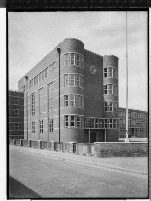 Schule Alstertal (Erdkampsweg) (Hamburg-Fuhlsbüttel): Teilansicht : SchumacherWV Nr. 266