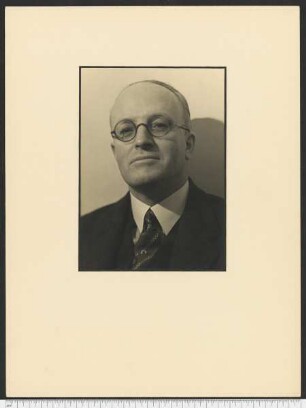 Porträtaufnahme Hugh Walpole
