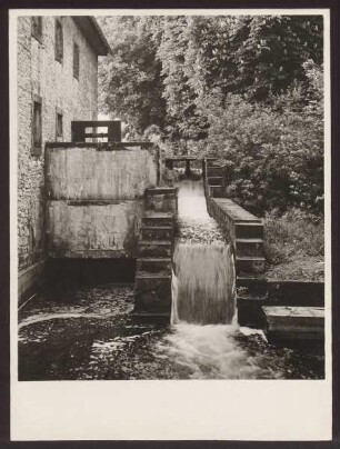 Mittelmühle mit Mühlgraben. Detmold. Ameide